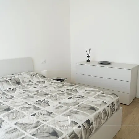 Skylux Apartment
